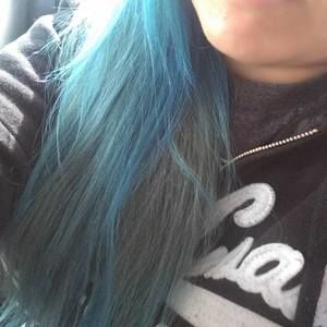 Meet your Posher, Pj